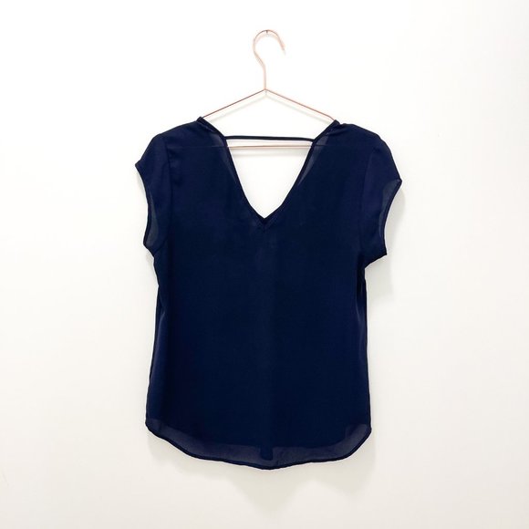 NAVY BLUE N-NECK BLOUSE SIZE SMALL - Picture 2 of 5
